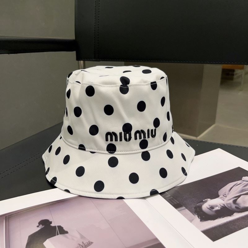 MIUMIU